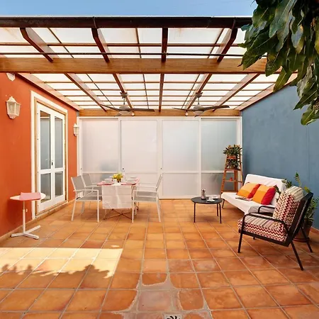 La Calabacera Casa Blanca By Paramont Holidays Holiday home